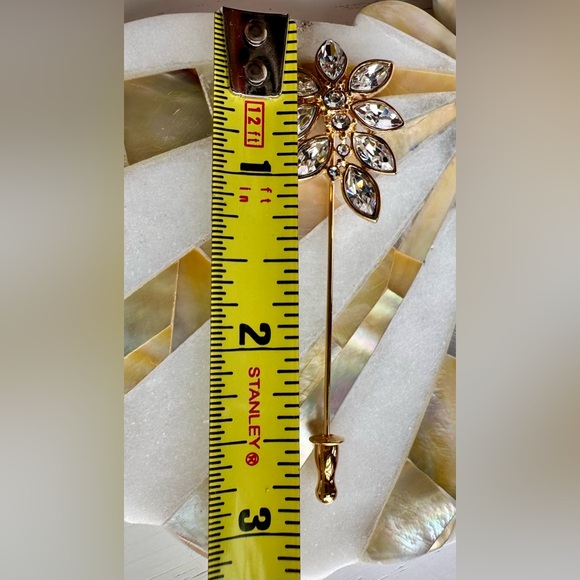 VINTAGE MONET STICK PIN - Picture 6 of 6